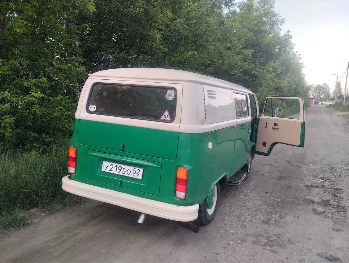 Volkswaqen TYPE 2
