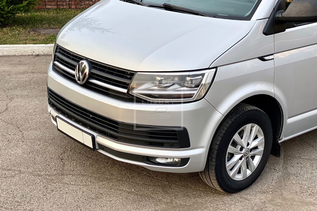 Минивэн Volkswagen Transporter