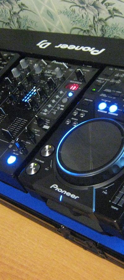 Dj диджей