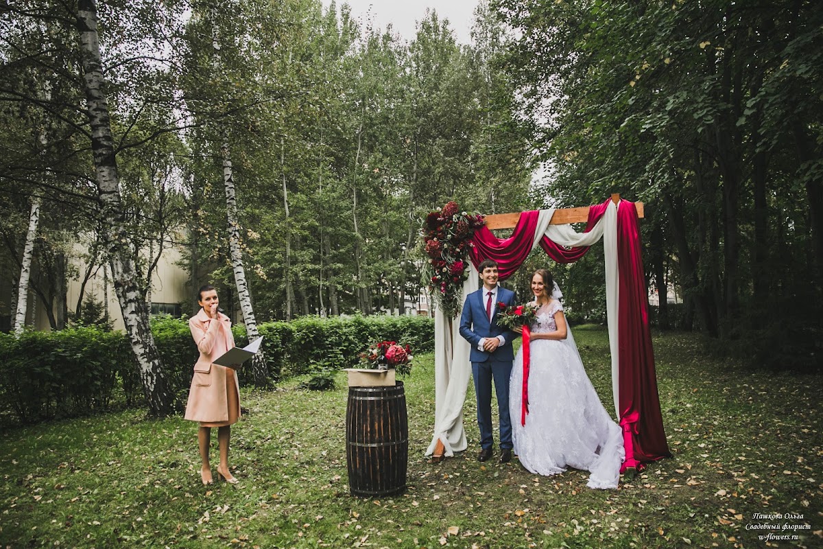 Свадьба с винными нотками в яхт-клубе Нептун