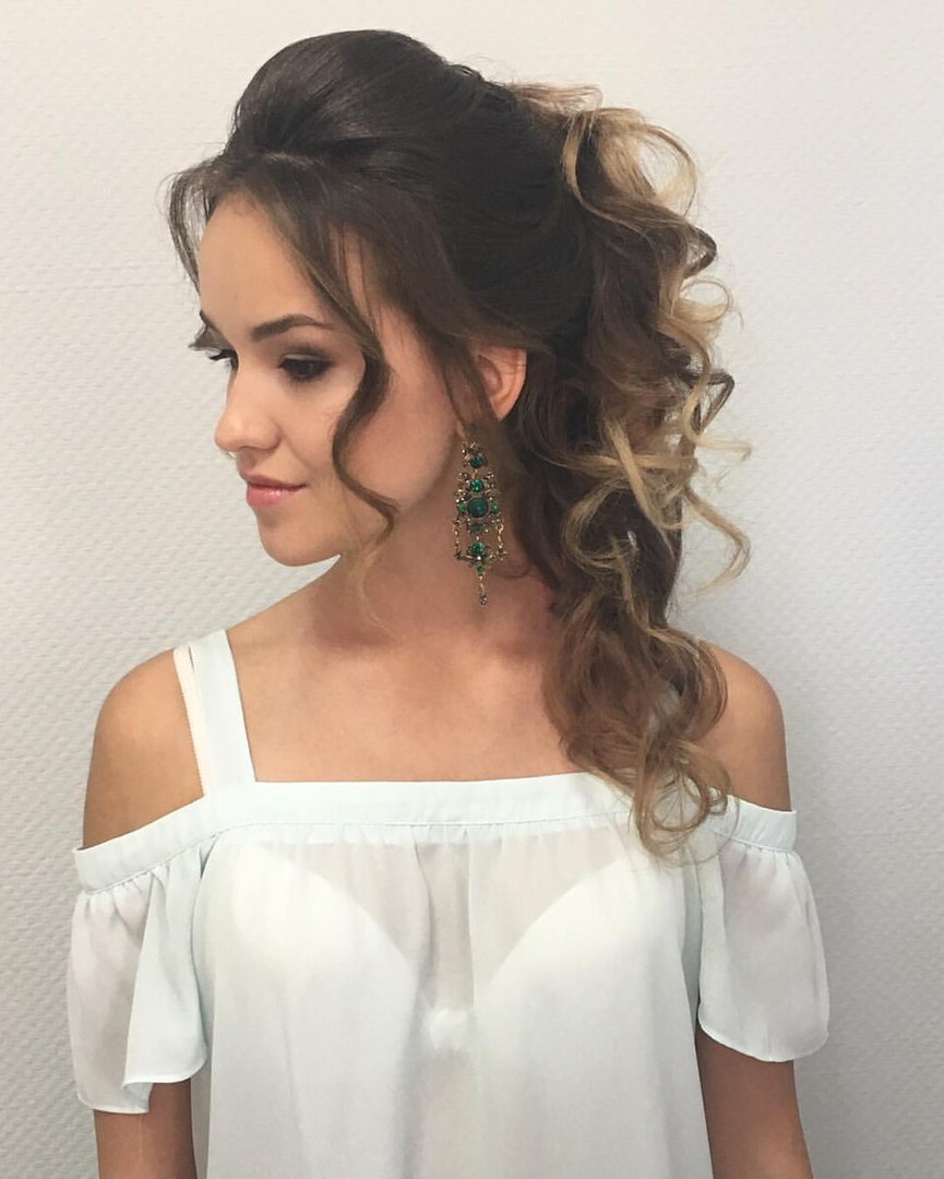 Instagram @hair_stylist_kate
