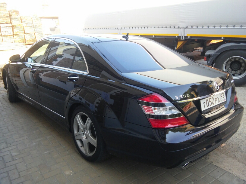 Mercedes S class W221