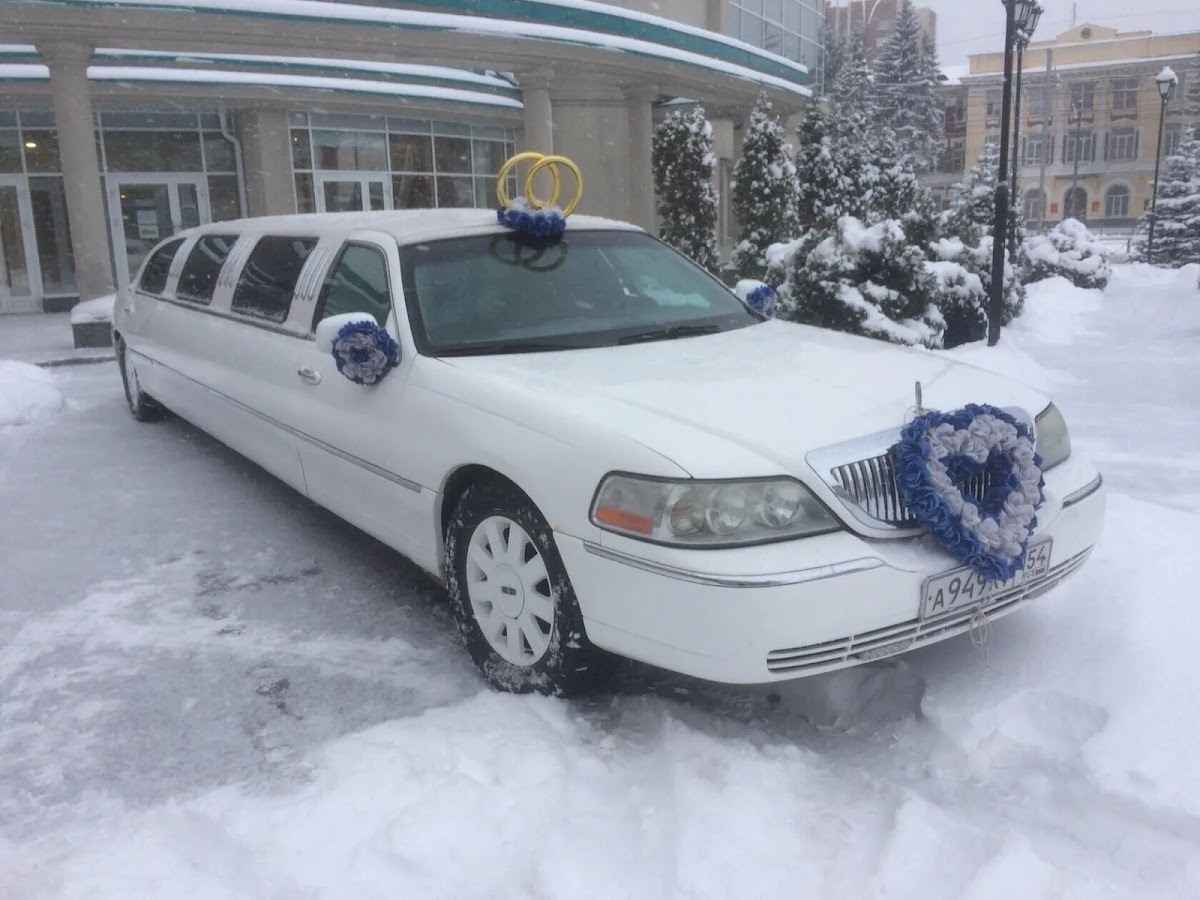 lincoln town car