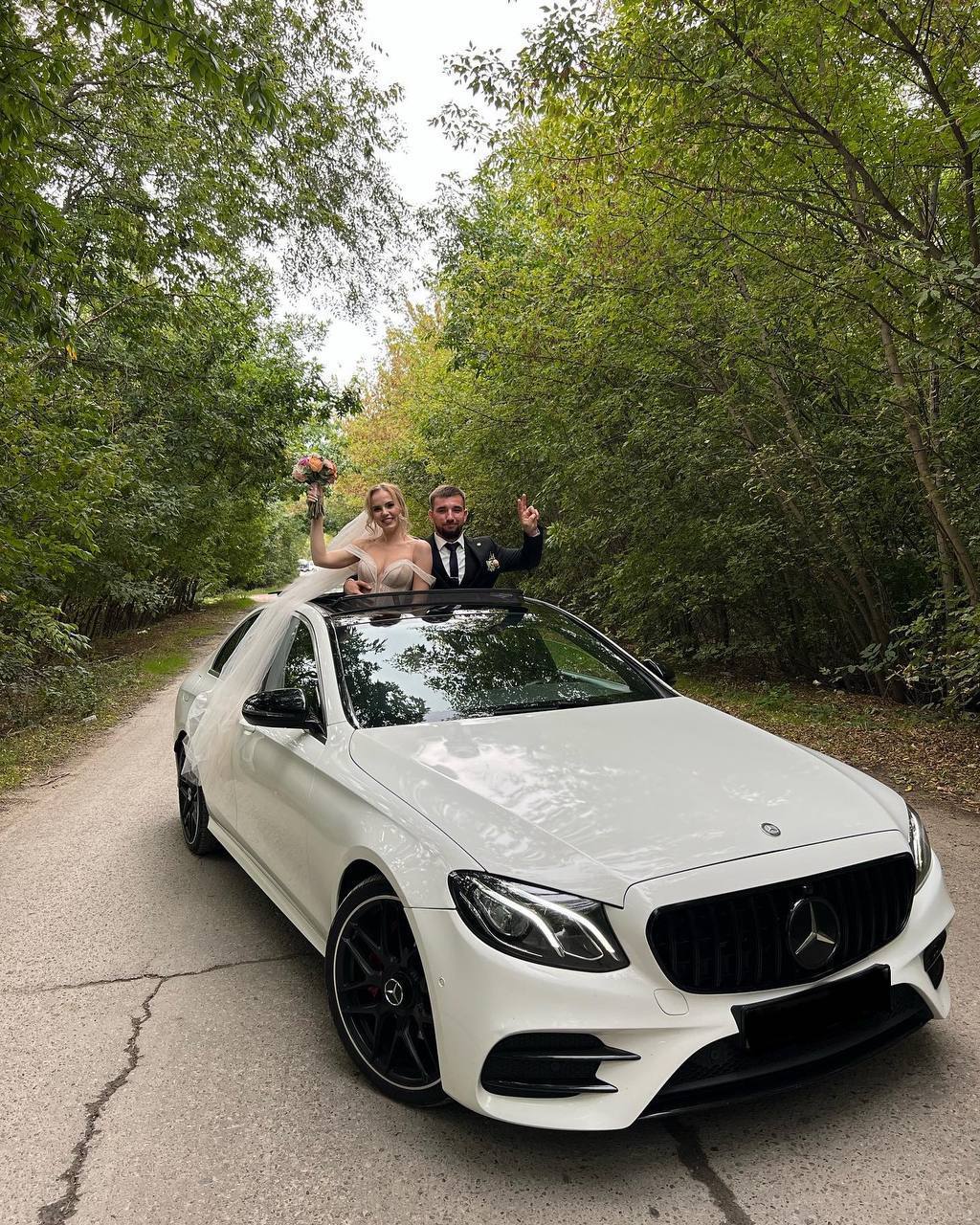 MERCEDES AMG E-CLASS W313