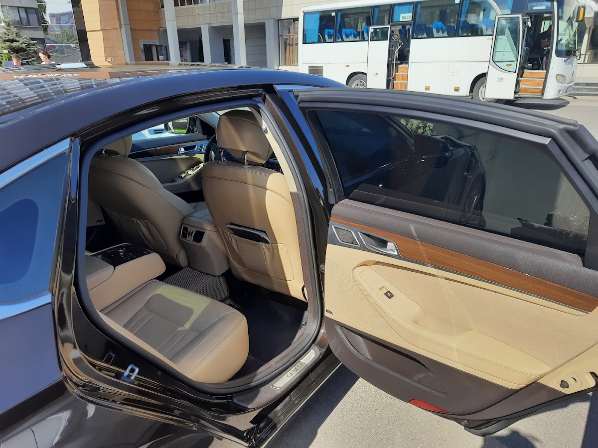 Genesis G80 (G1) — кадр 4 из 5