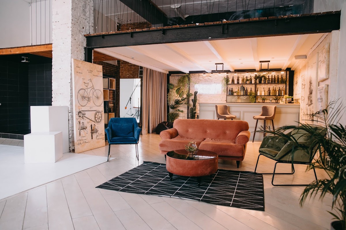 DUPLEX