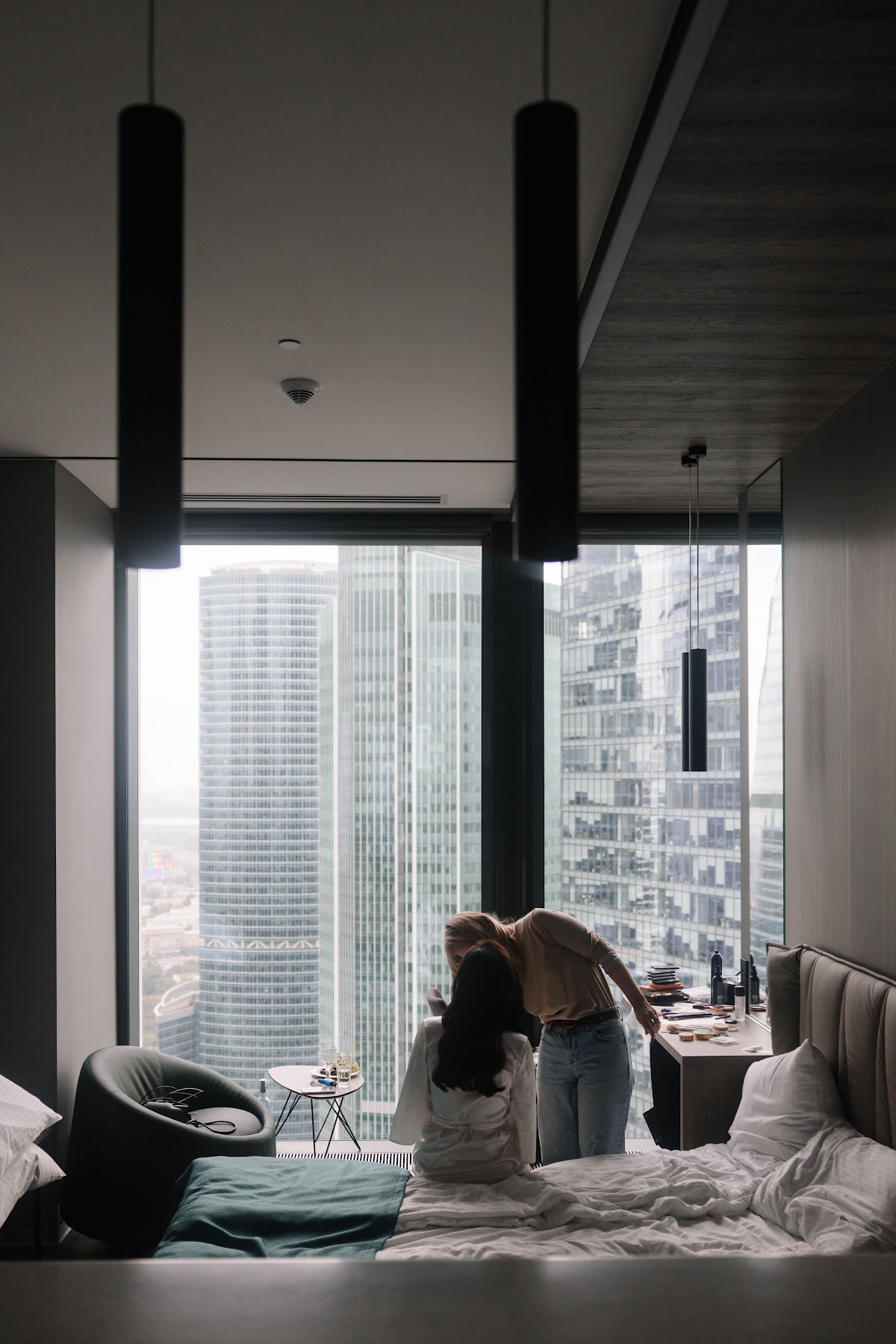А & A
