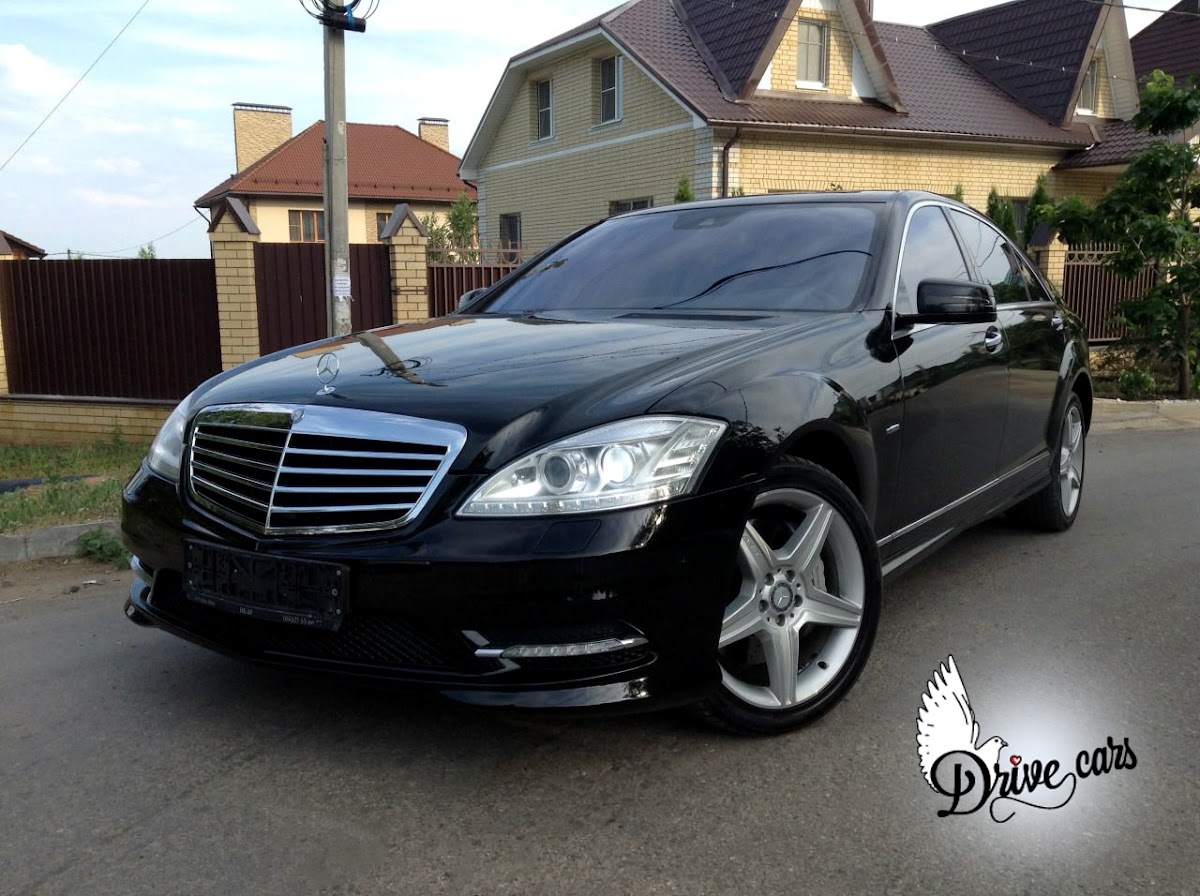 Mercedes-Benz S 221