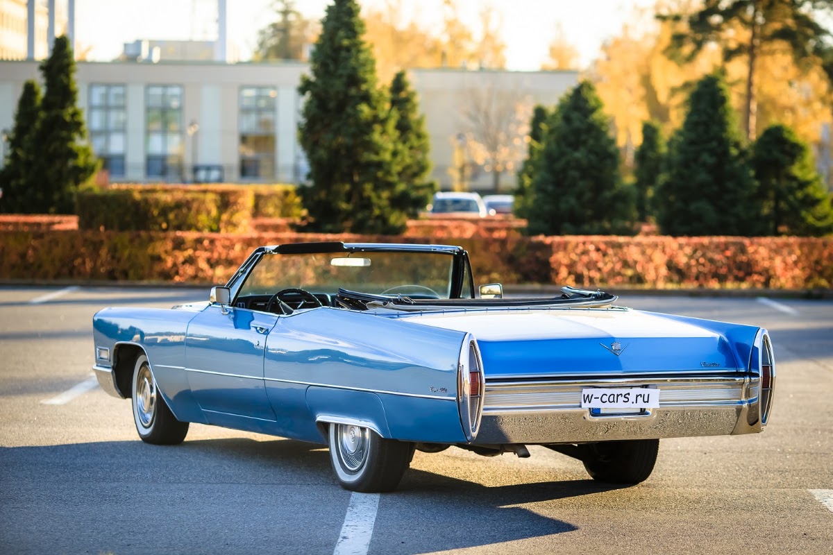 Cadillac De Ville 1968 Blue Sky