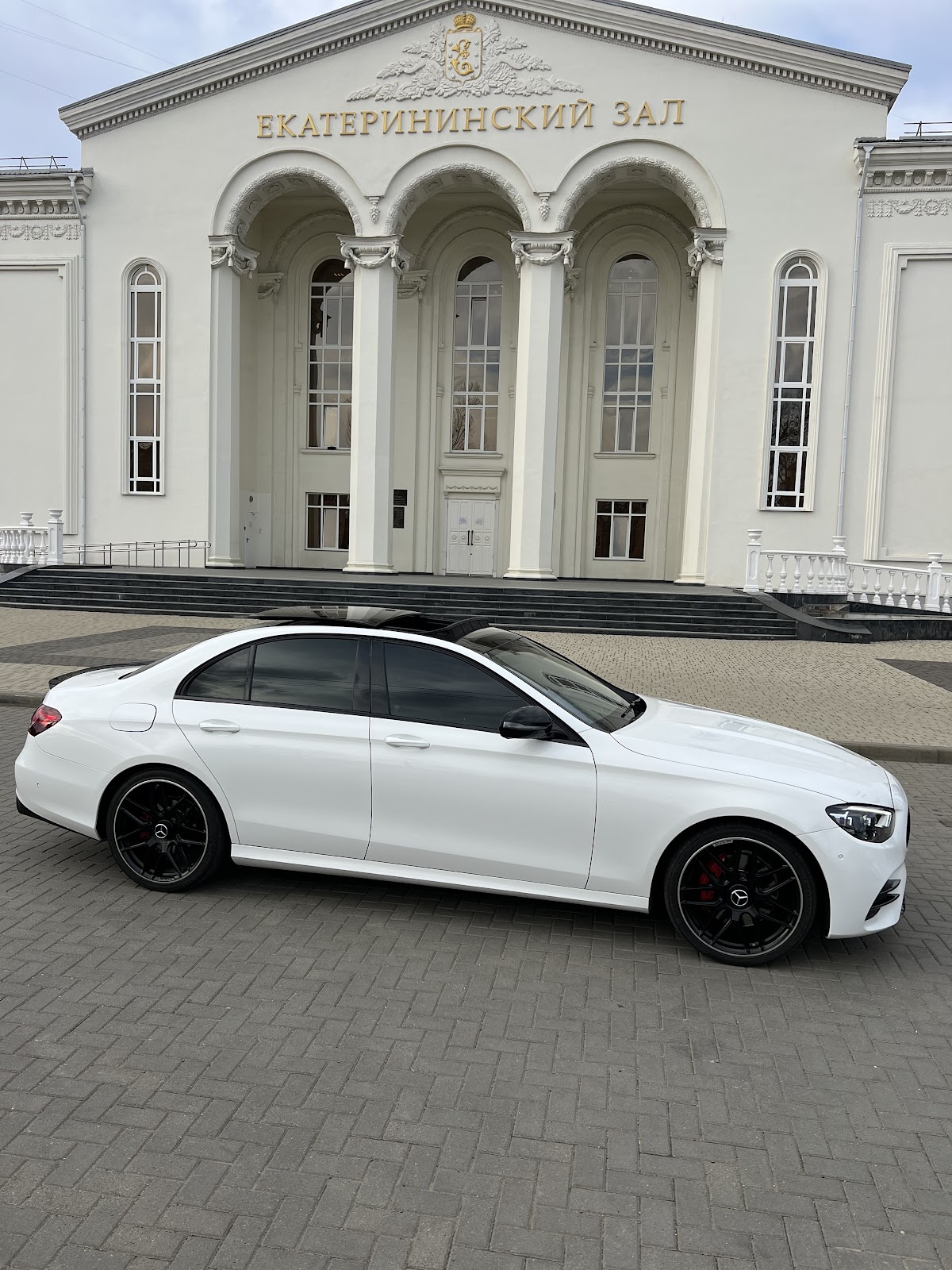 Mercedes-Benz W213 Restail new