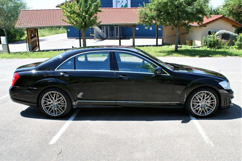 Mercedes S-221