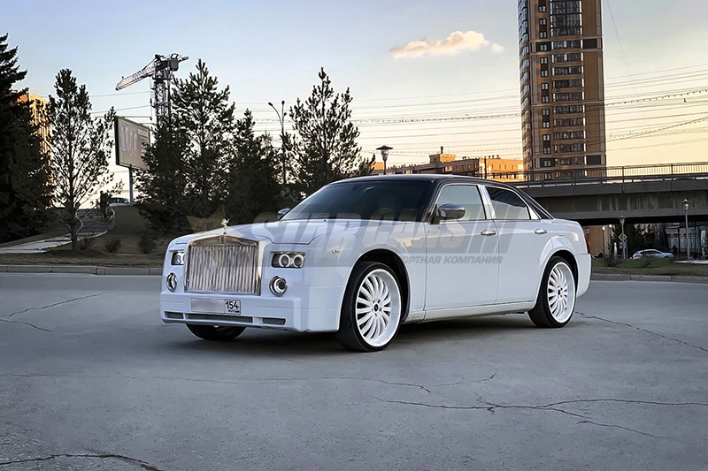 Chrysler 300C в стиле ROLLS-ROYCE