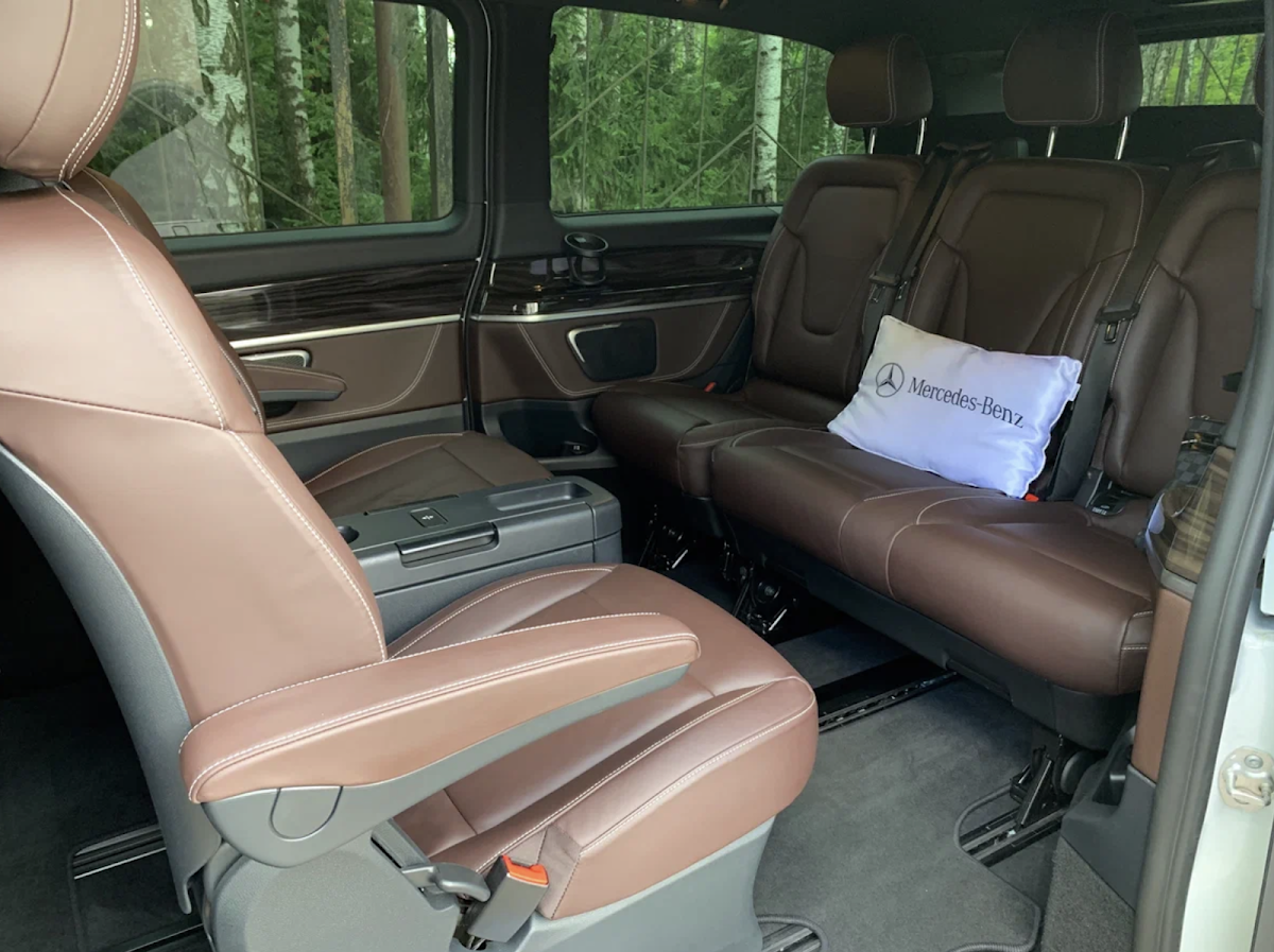 Merсedes V-class белый — кадр 3 из 3