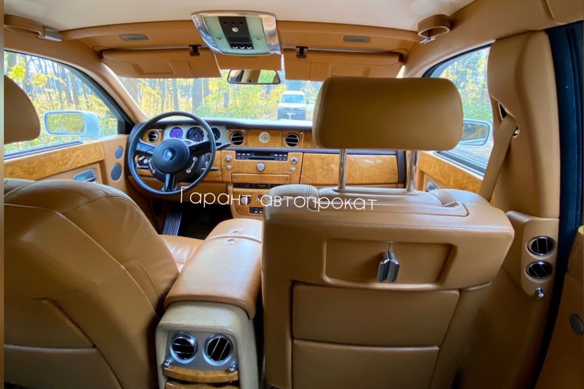 Rolls Royce Phantom