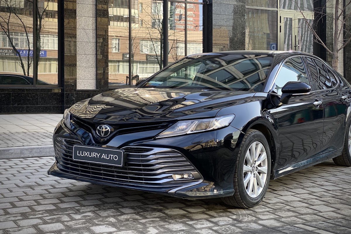 Toyota Camry 70
