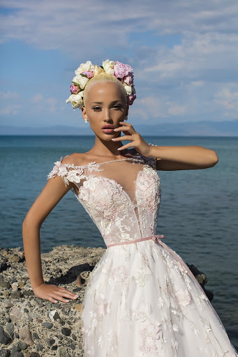 Beautiful Kataleya — кадр 4 из 4