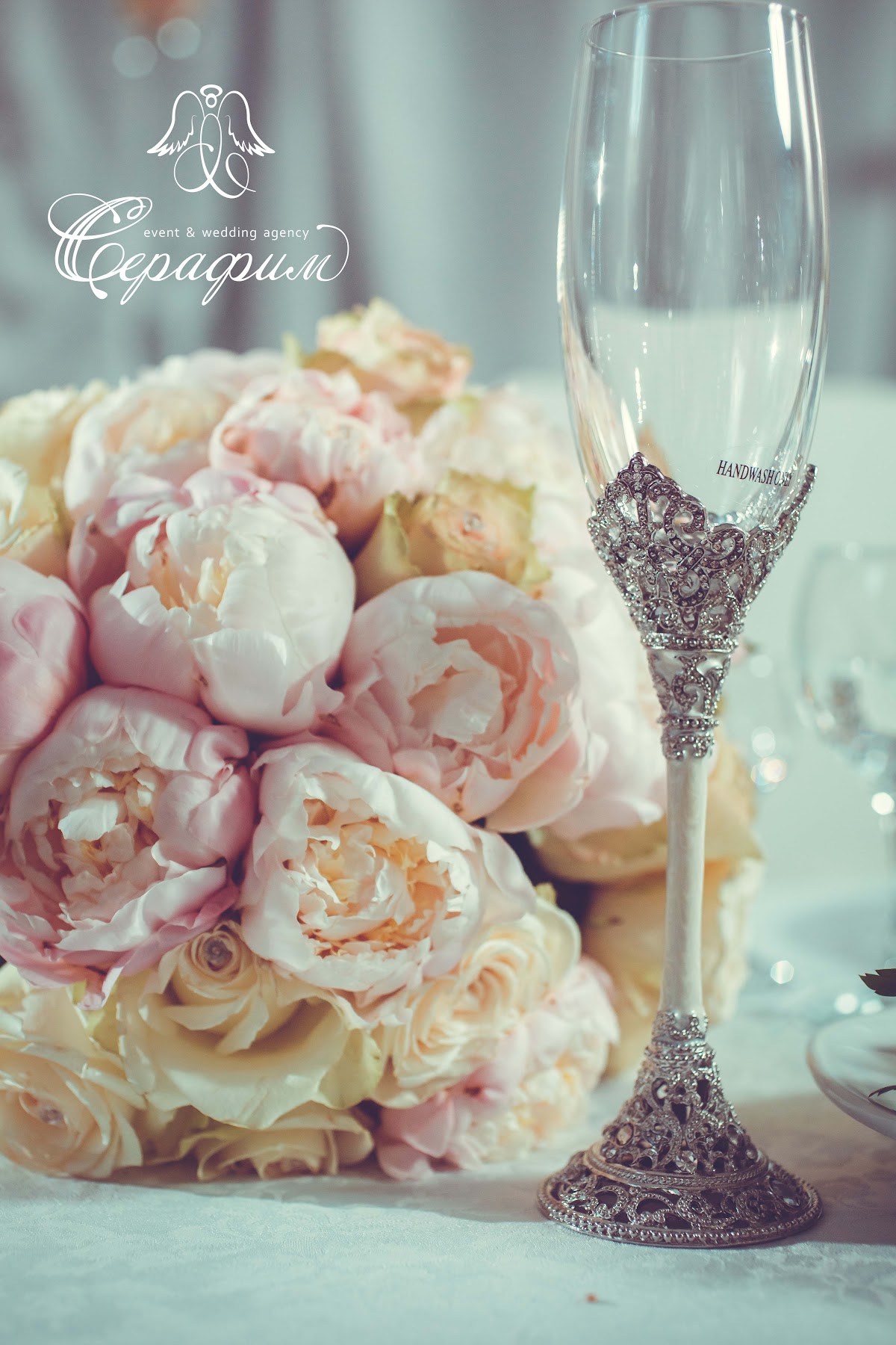Rose and white wedding