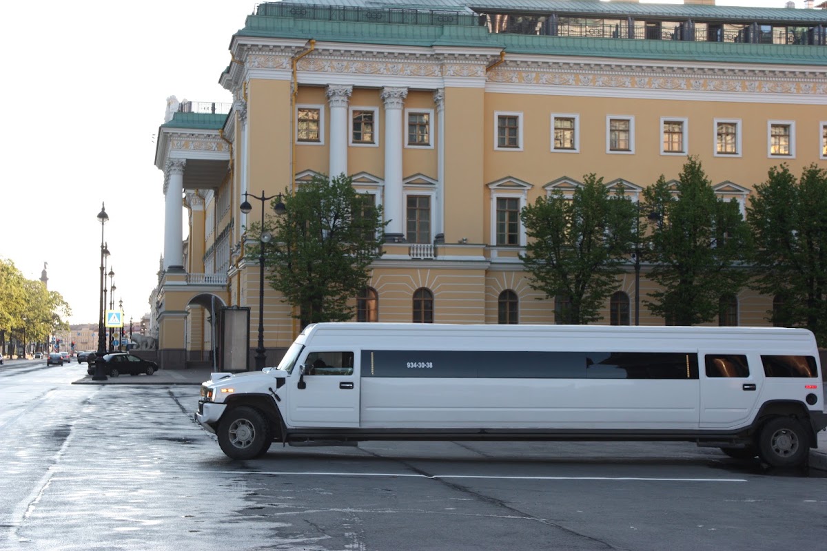 Hummer H2 Hyper Stratch