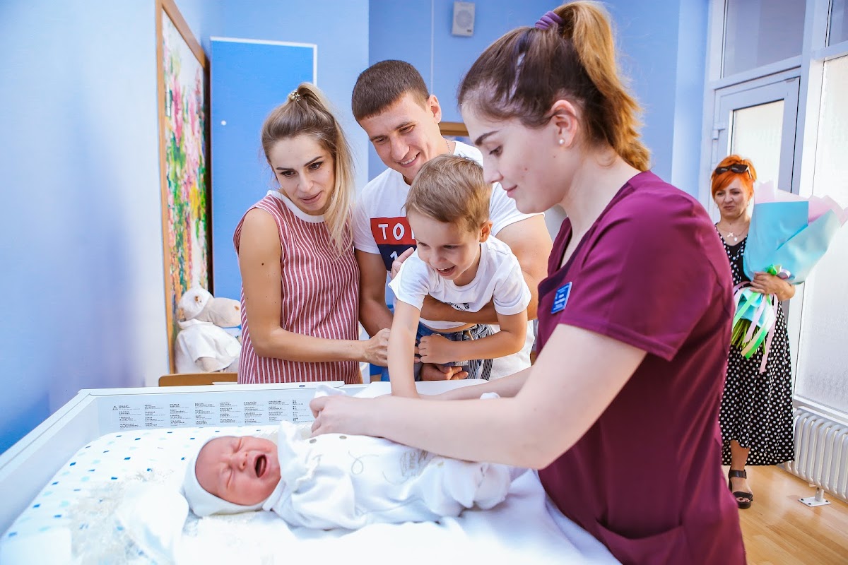 Портфолио: Выписка из роддома