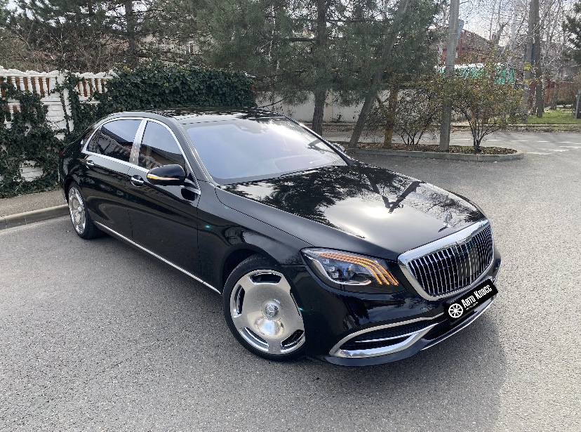 Mercedes Maybach — кадр 2 из 6