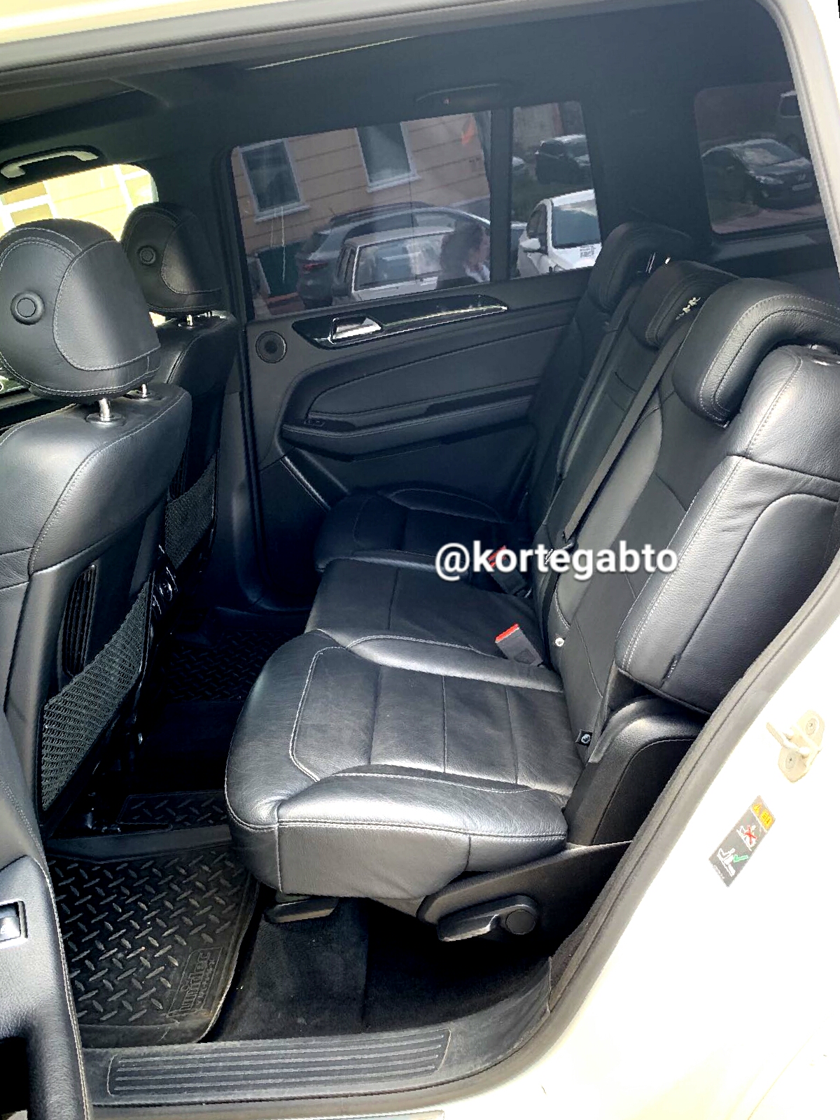 Мерседес GL 350 — кадр 4 из 5