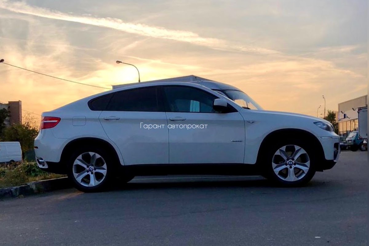 BMW X6