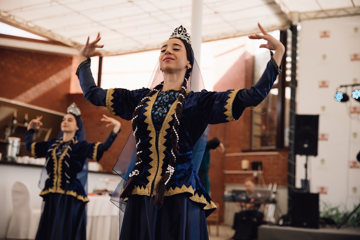 Полина и Ильгар