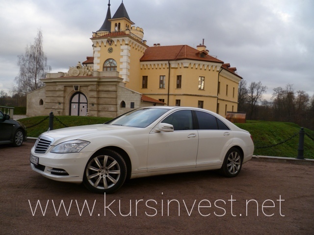 Mercedes-Benz S-class W221