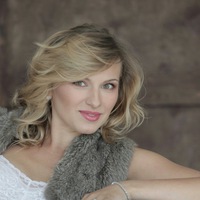Елена Ковал