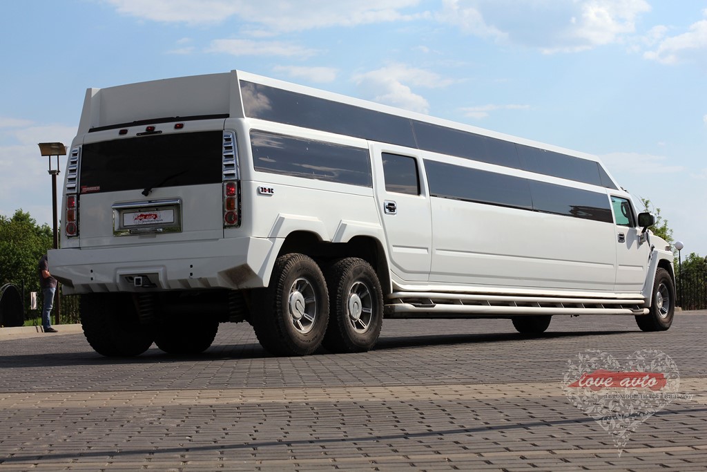 Hummer H2 (252) 28 мест, 3 оси — кадр 3 из 9
