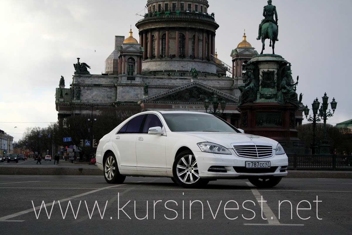 Mercedes-Benz S-class W221