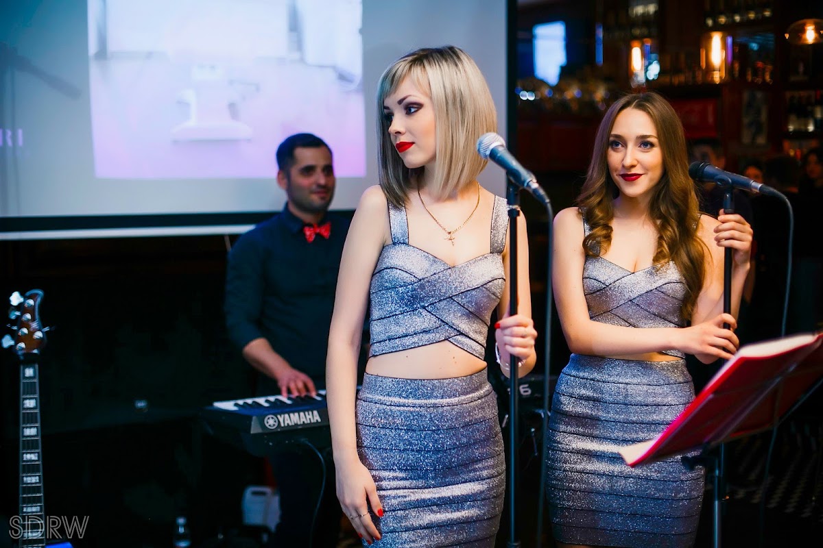 La Muzika Cover Band Live