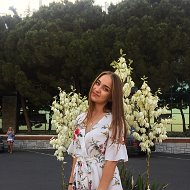 Катя Милокумова