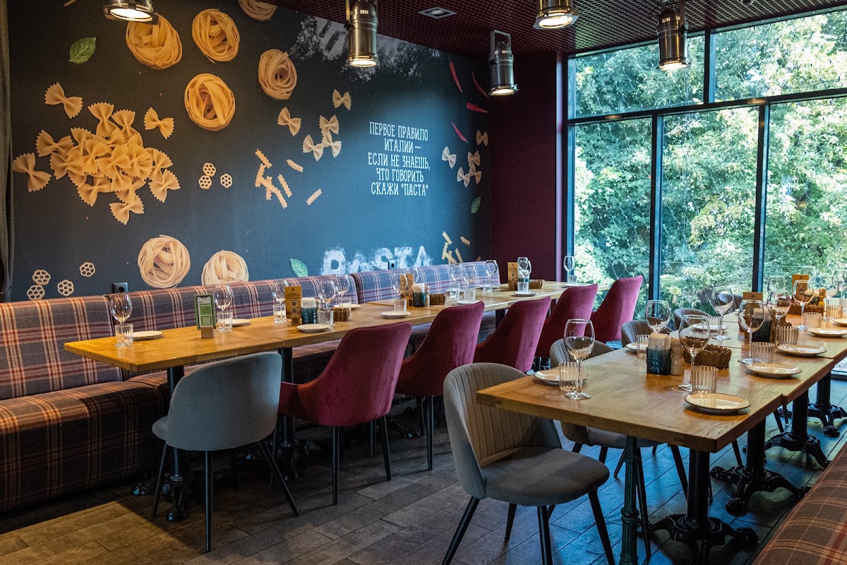 Перчини Grill & Wine на Волжском проспекте — кадр 5 из 86
