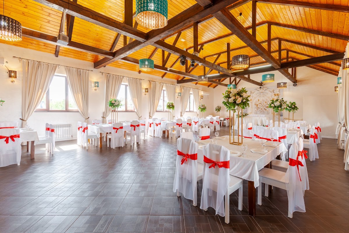 Большой зал  — Выпускной