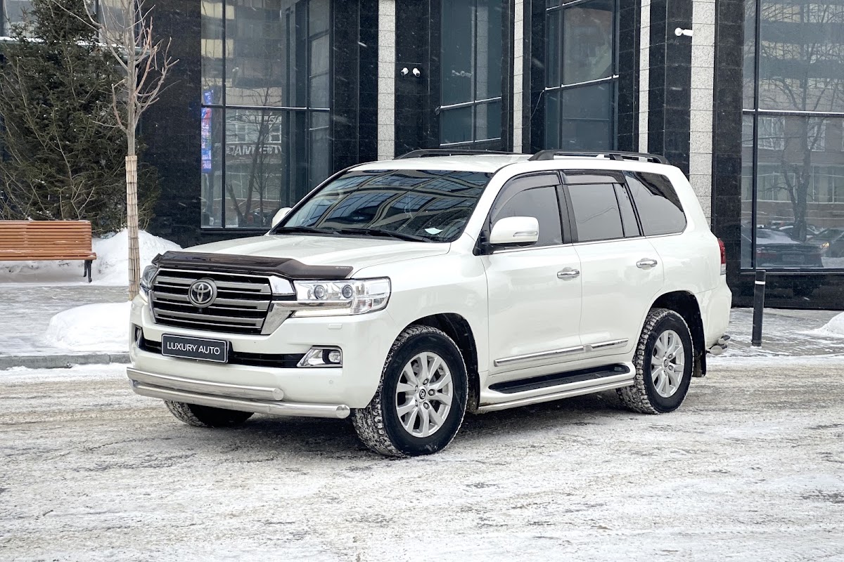 Toyota Land Cruiser 200