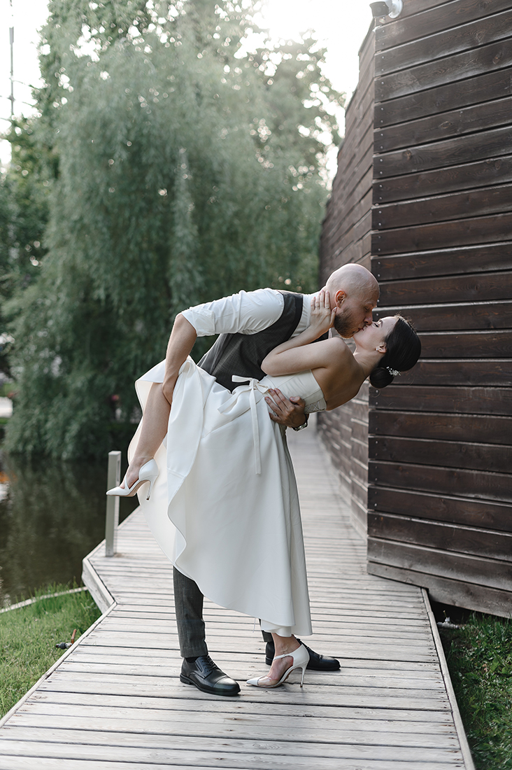 Green-white wedding,2022