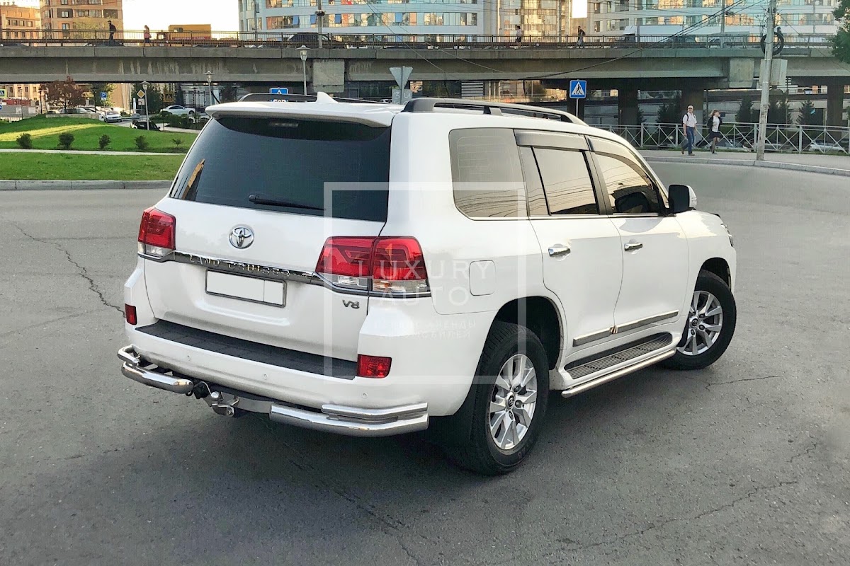 Toyota Land Cruiser 200