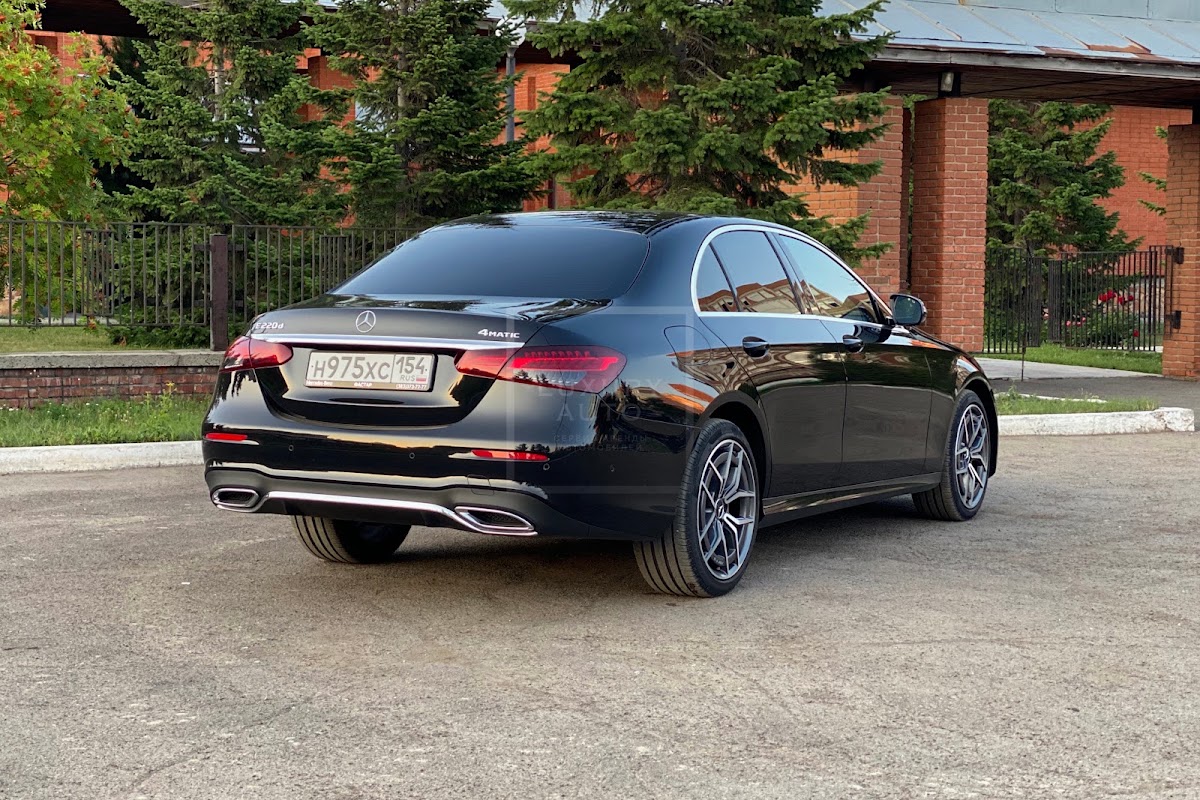 Mercedes-Benz E-Class 2021 год