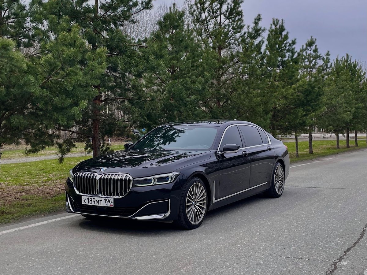 BMW 7 long series — кадр 3 из 7