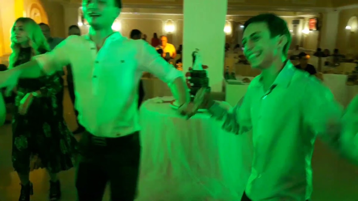 Видео