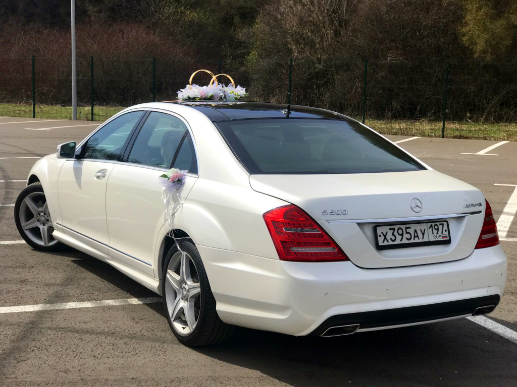 Мерседес S-класса, AMG, W221, белого цвета