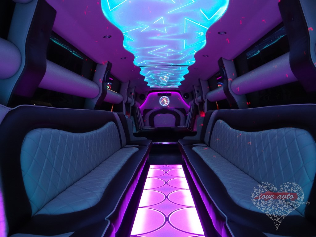 Hummer H2 (252) 28 мест, 3 оси