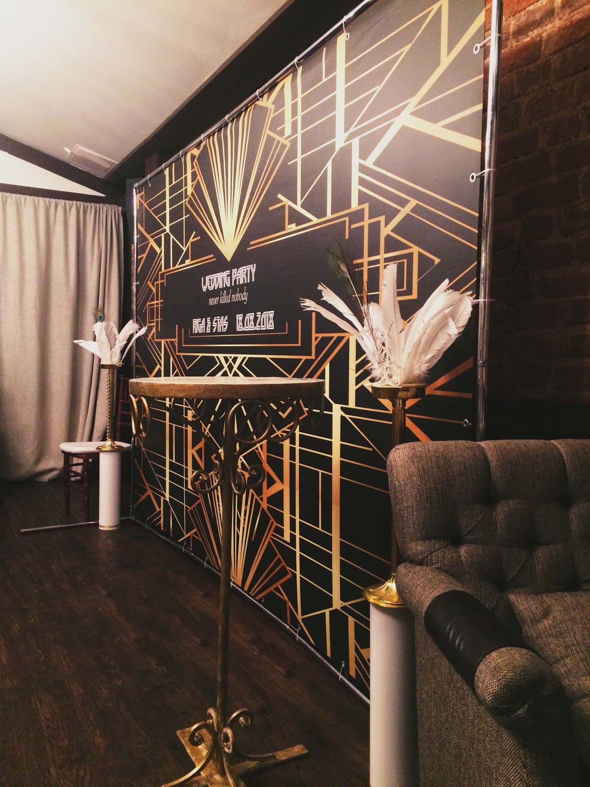 Press-Wall