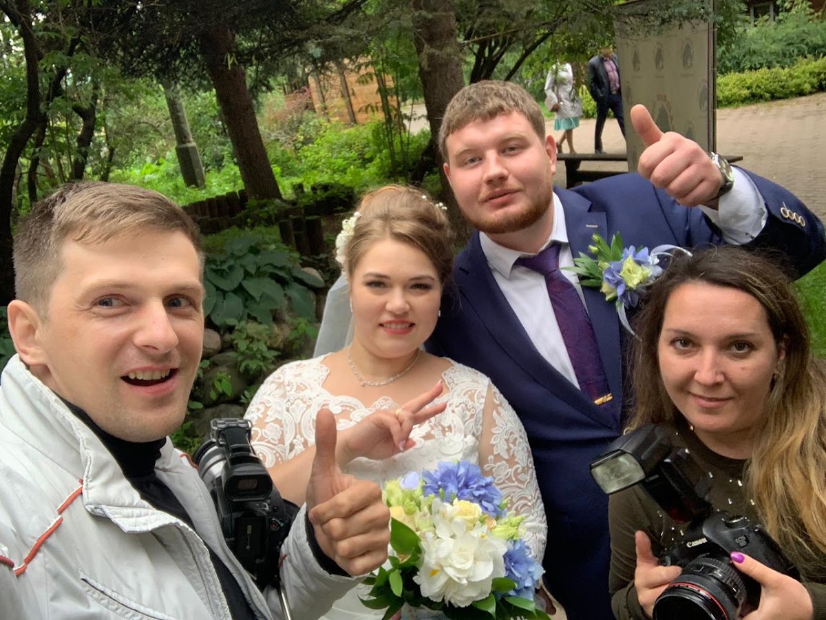 ЗА КАДРОМ