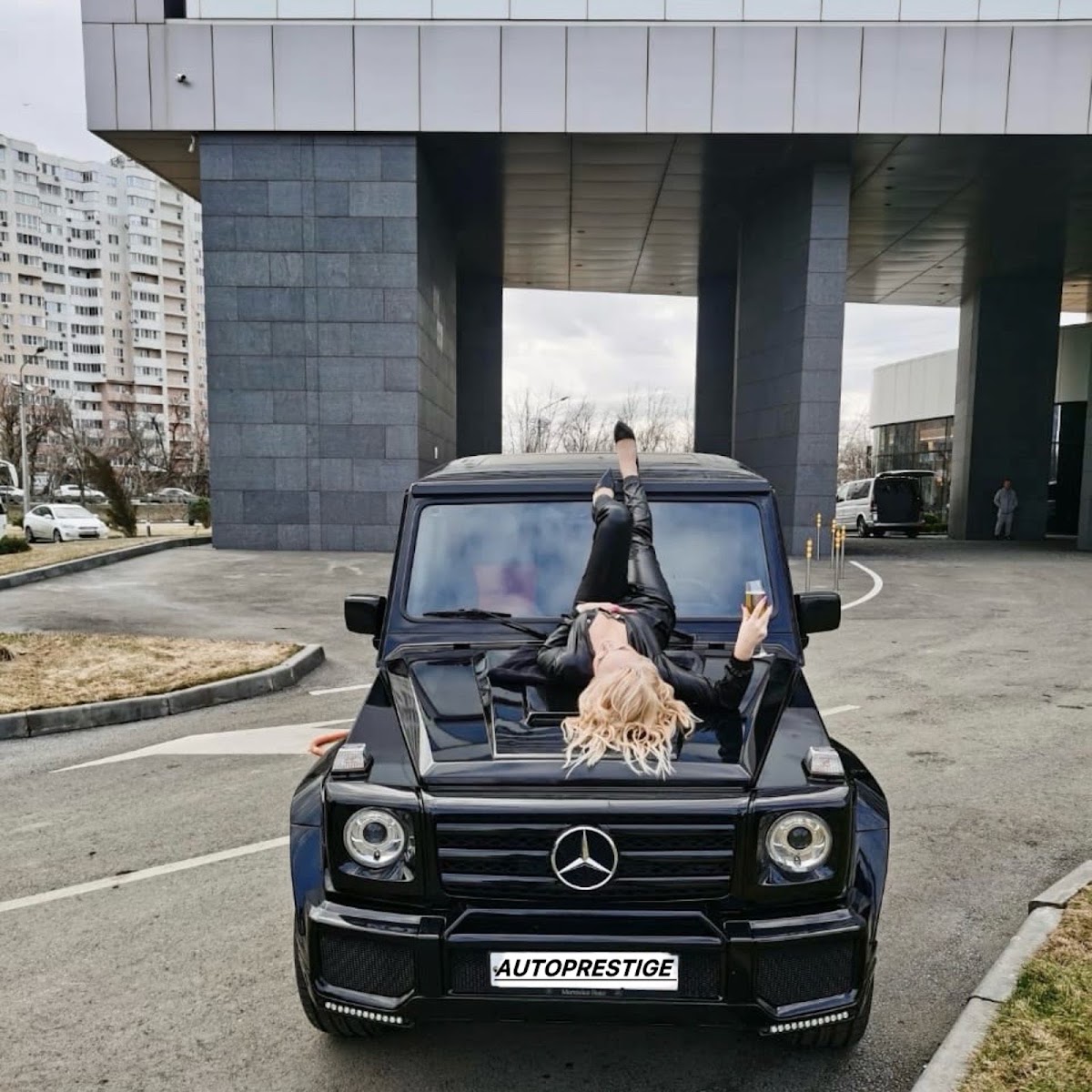Mercedes G-class