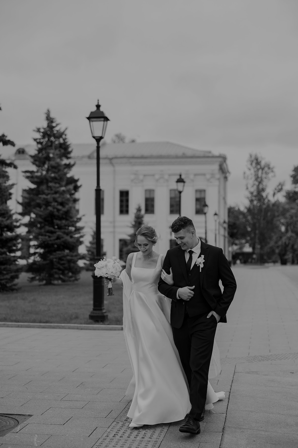 Теплый белый...
