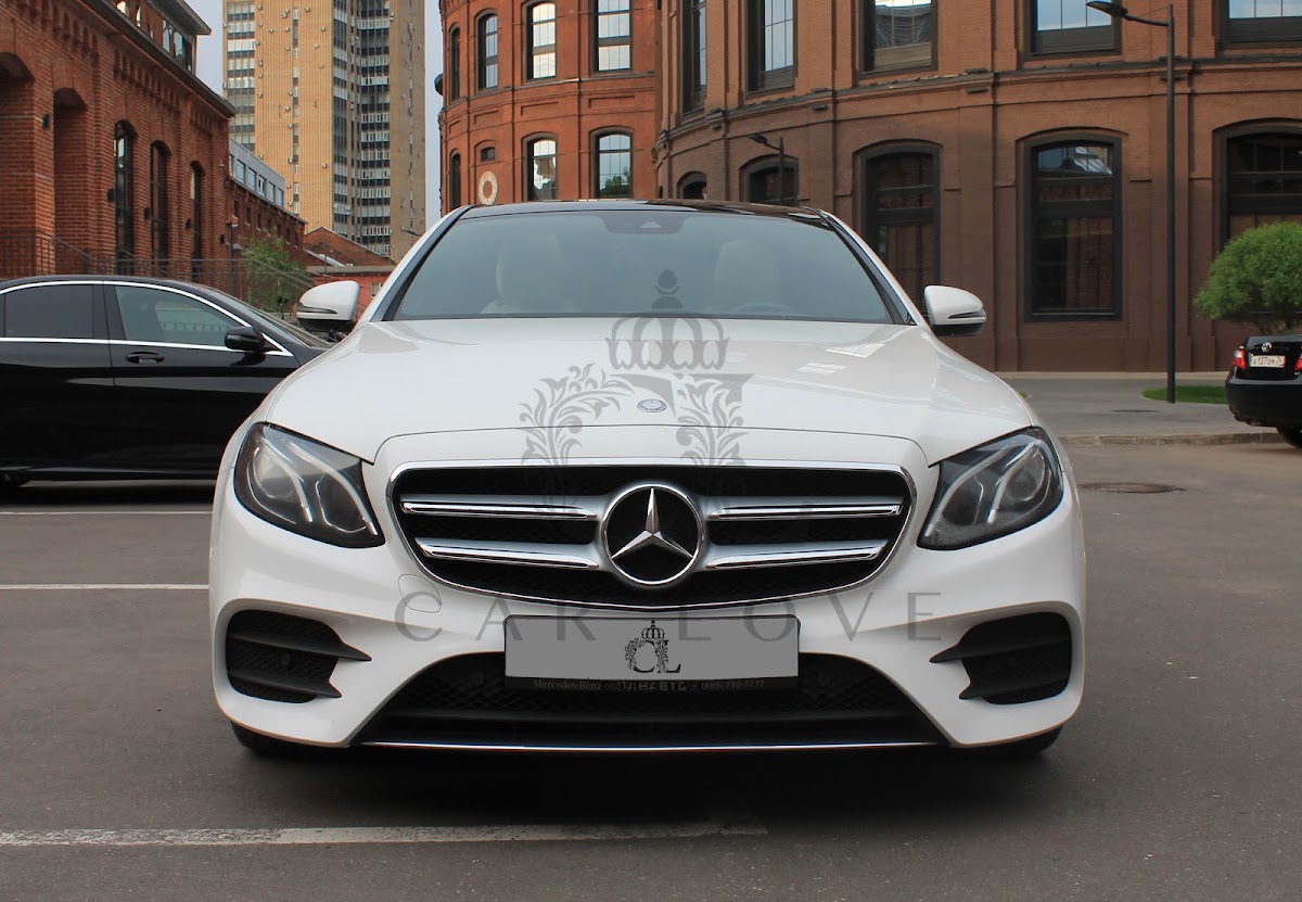 Mercedes E-213 AMG — кадр 2 из 5