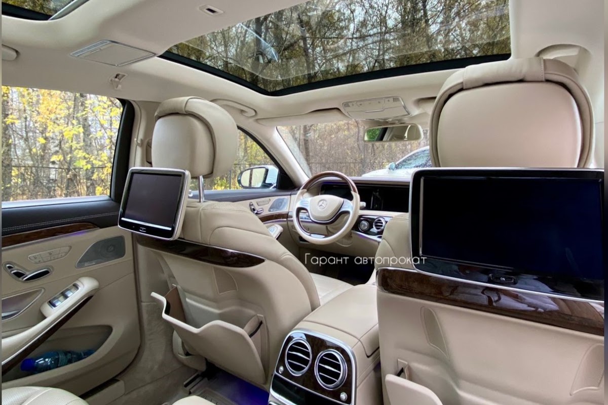 Mercedes Benz S-class 222
