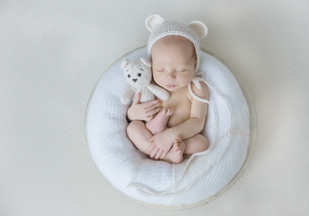 Newborn фотосессия новорожденных